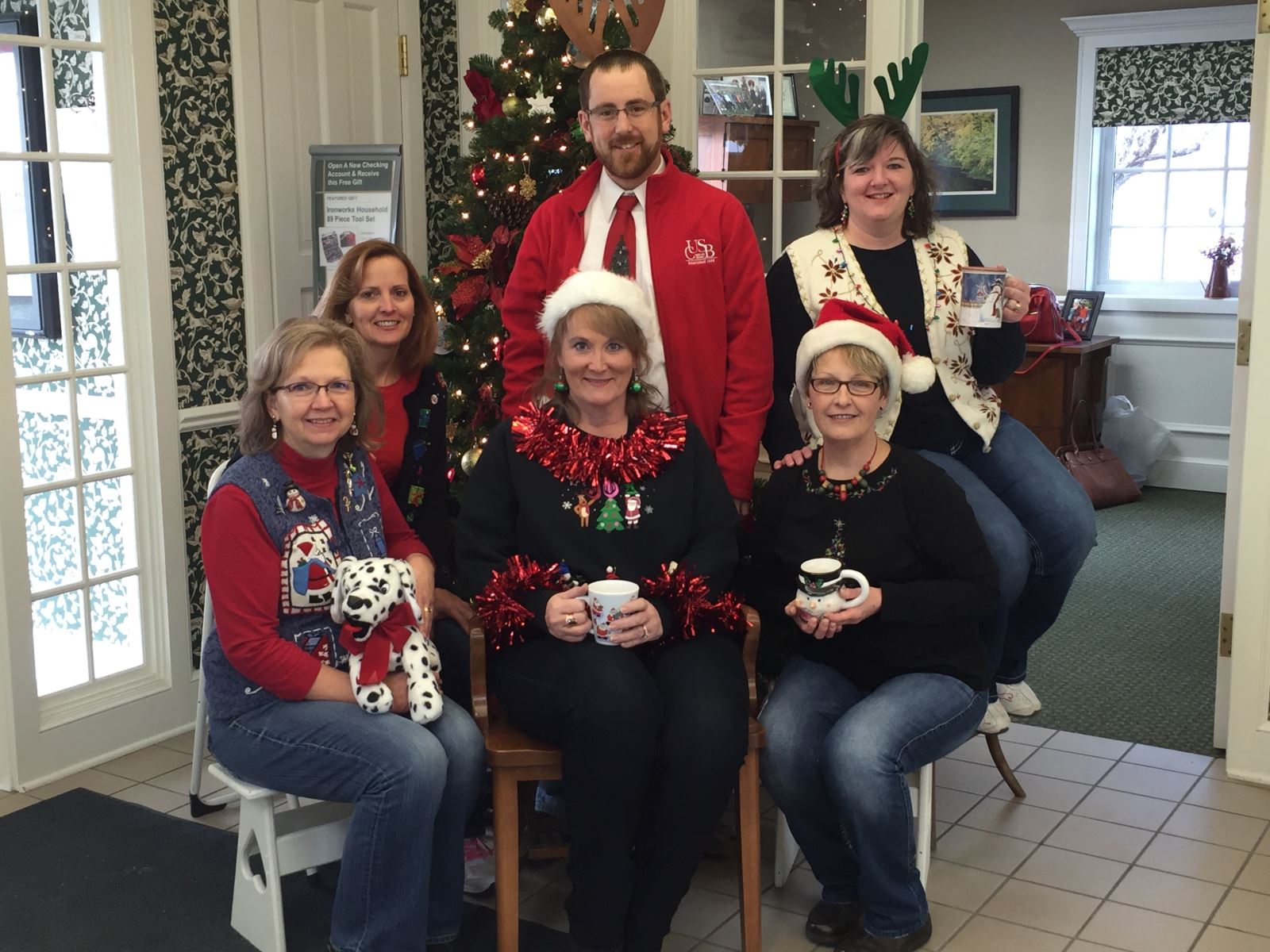Ridgeway crew enjoying some Christmas coffee!